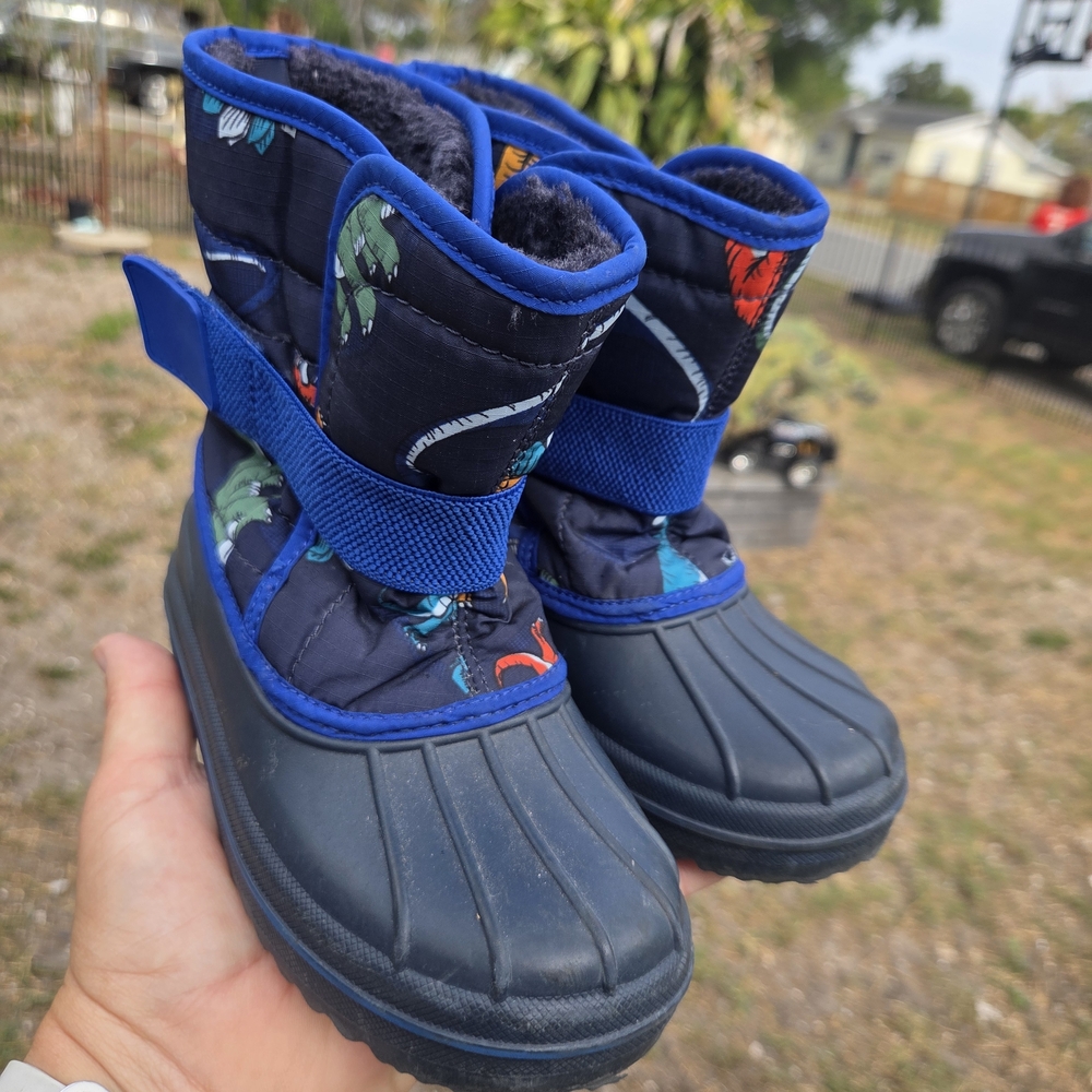 The Children's Place Navy Blue Dinosaur Snow Boots with Blue Trim